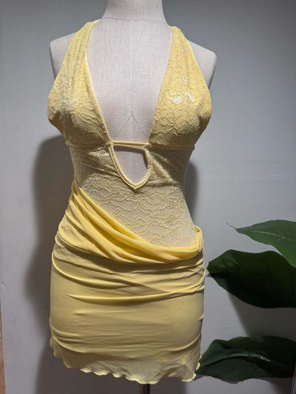 SHEIN Y2K Fairy Yellow Lace Halter Mini Dress XS Ruched Bodycon